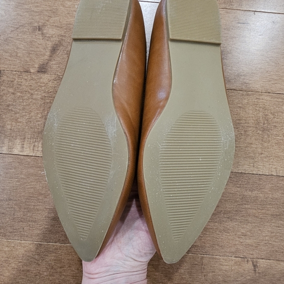 Just Fab flats light brown size 10 new condition - Picture 3 of 4